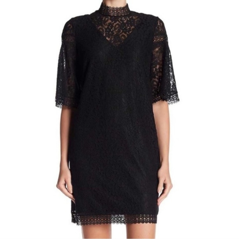 Laundry by Shelli Segal Short Sleeve Lace Dress